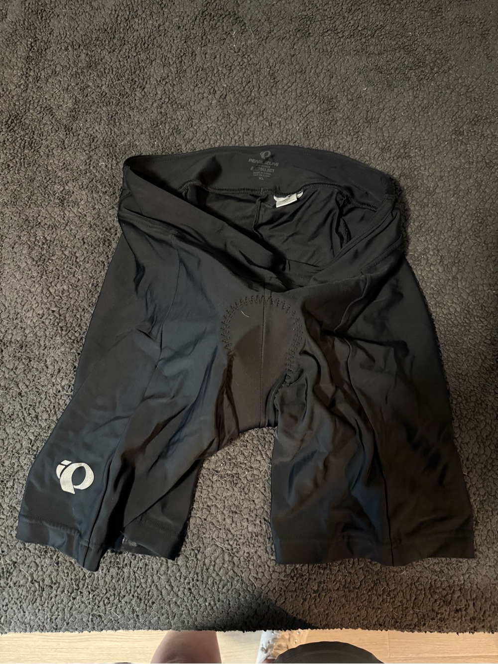 Pearl Izumi Women’s Black Cycling Shorts with Reflective Logo